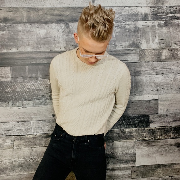 Knitted mens sweater - Picture 11 of 11